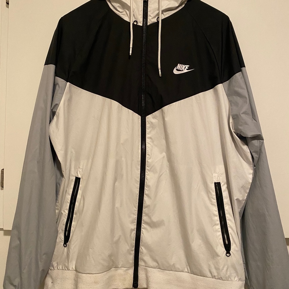 Nike Windbreaker Jacket